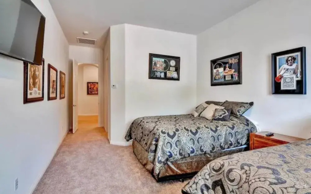 photo 4 of Villa Courtney