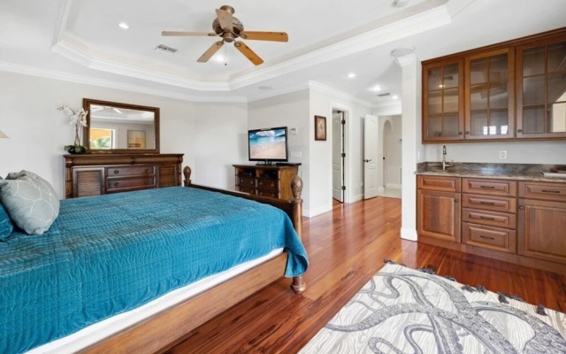 photo 5 of Villa Del Mar 5 Bedroom Home by RedAwning