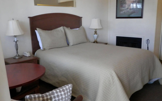 photo 2 of Villa Franca Inn