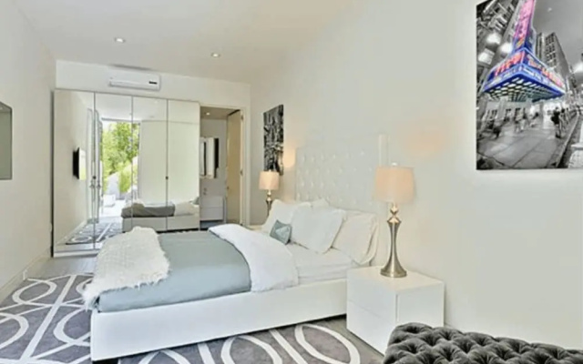 photo 5 of Villa Hollywood Jewel