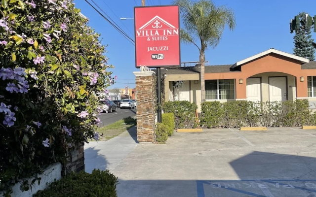 photo 4 of Villa Inn & Suites