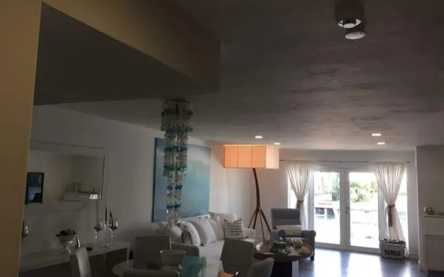 photo 2 of Villa Karizma