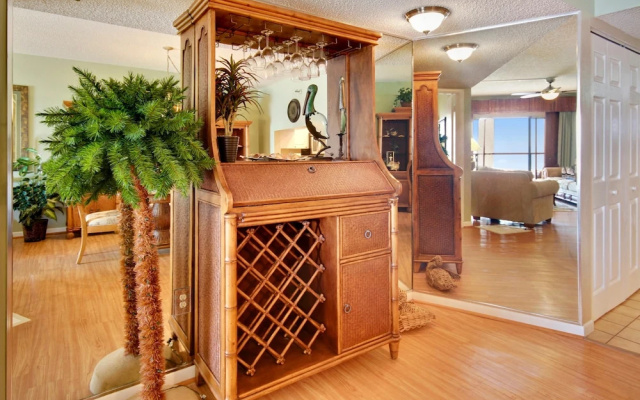 photo 2 of Villa Madeira #404