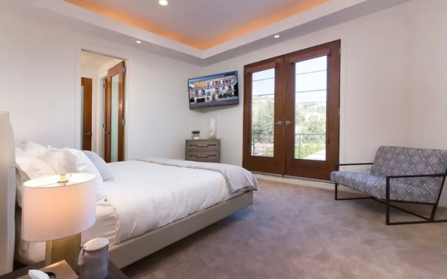 photo 2 of Villa Nightfall