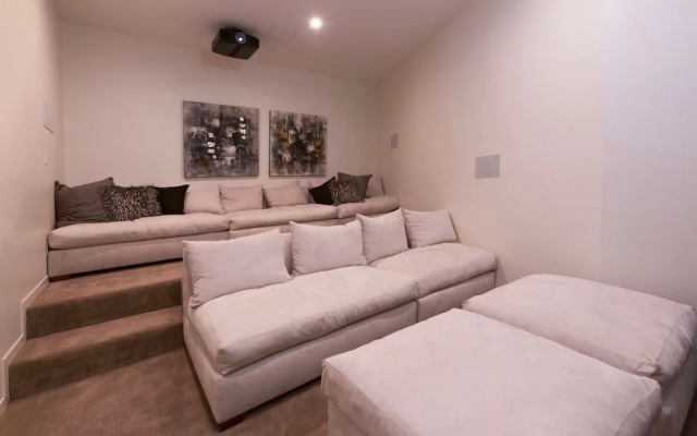 photo 4 of Villa Nightfall