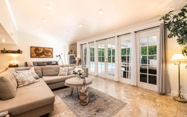 photo 4 of Villa Sausalito - Newly Designed 4BR HOUSE & POOL by Topanga