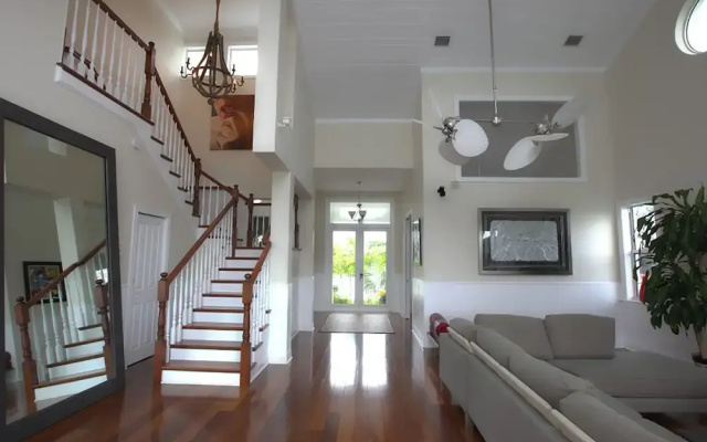 photo 5 of Luxurious Waterfront Villa W/Heated Saltwater Pool