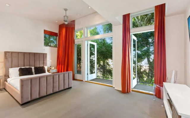 photo 3 of Villa Sunset Hilltop
