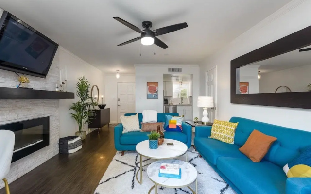 photo 2 of Villa Sunshine 2 Bedroom Condo by RedAwning