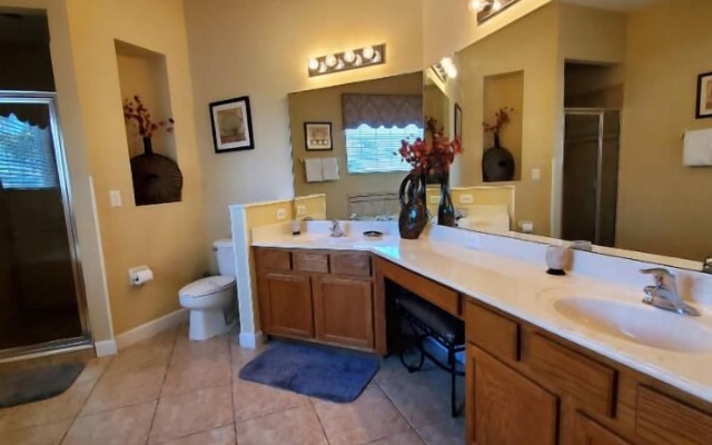 photo 5 of Villa W210 Beautiful 4 Bedroom Home