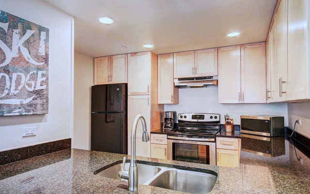 photo 5 of Village Antero Unit 1404 Condo 1 Bedroom 1 Bathroom Condo