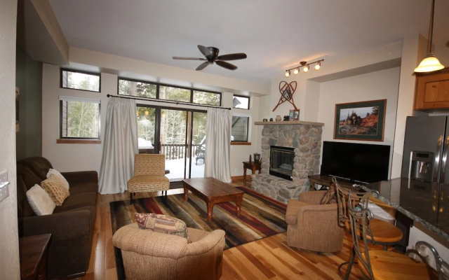 photo 2 of Village Point 101