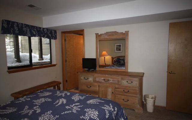 photo 5 of Village Point 101