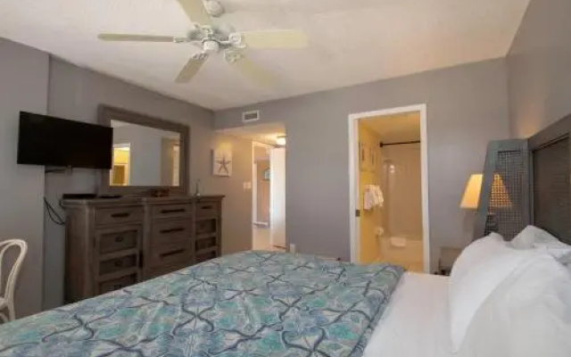 photo 4 of Villas of Clearwater Beach 6B