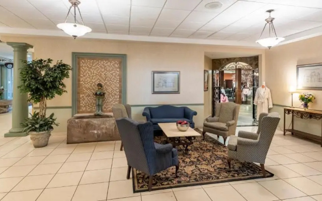 photo 2 of Vinifera Inn a Belhurst Property