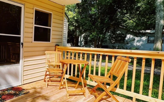 photo 5 of Vintage 1940 Cottage With Quaint Charm 2 Bedroom Home by RedAwning