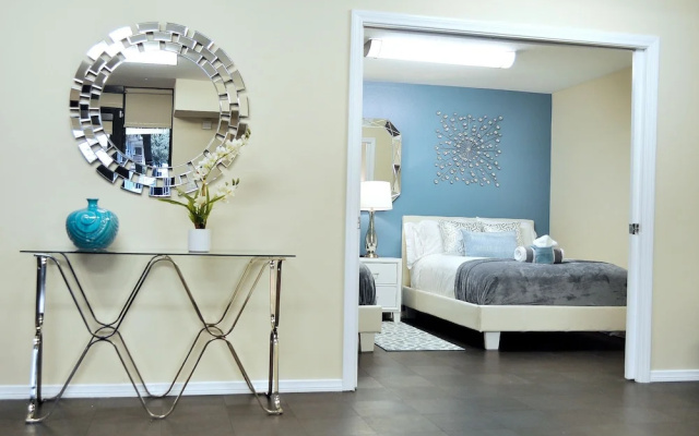 photo 5 of VIP Hollywood LA 5BD Walk of Fame Suite