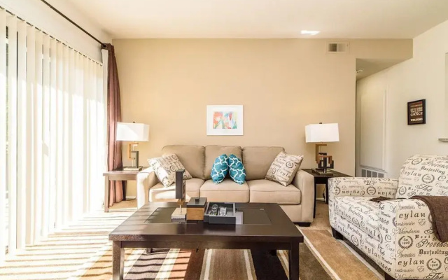 photo 3 of Visalia Apartment #873932 by RedAwning