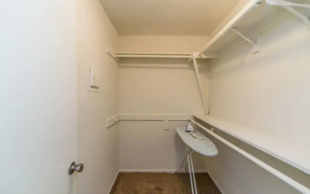 photo 5 of Visalia Apartment #873932 by RedAwning