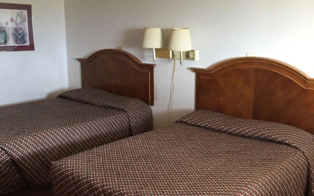 photo 2 of Vista Heights Inn