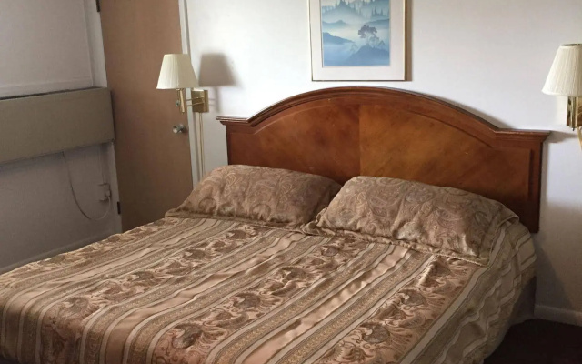 photo 4 of Vista Heights Inn