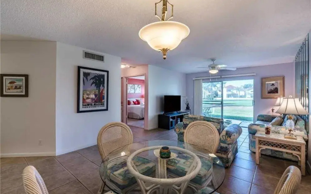 photo 3 of Vista Verde East 1103 - Two Bedroom Condo