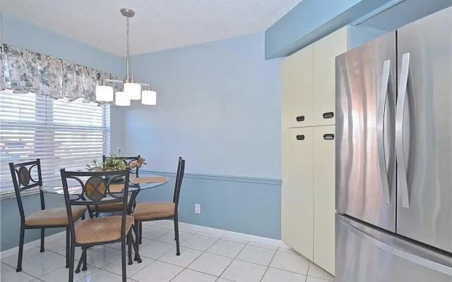 photo 2 of Vista Verde East 8162 - Two Bedroom Condo