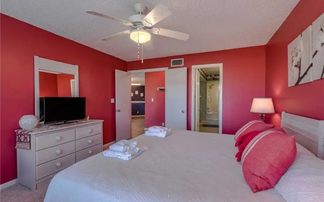 photo 4 of Vista Verde East - Two Bedroom Condo - 1-103
