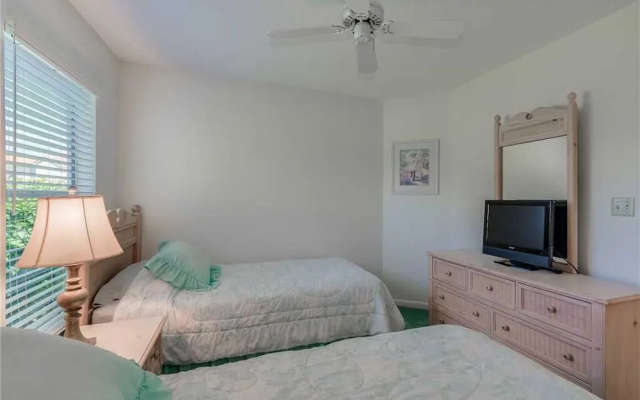 photo 4 of Vista Verde North 6142 - Two Bedroom Condo