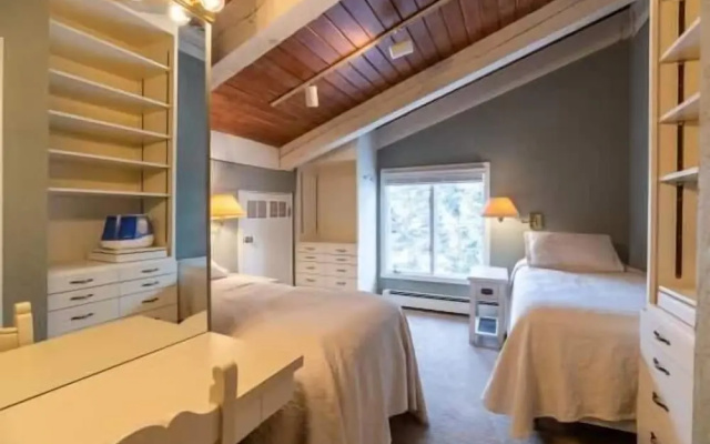 photo 2 of Vorlaufer Condos Short 3 Minute Walk to Vail Village and Gondola One by RedAwning