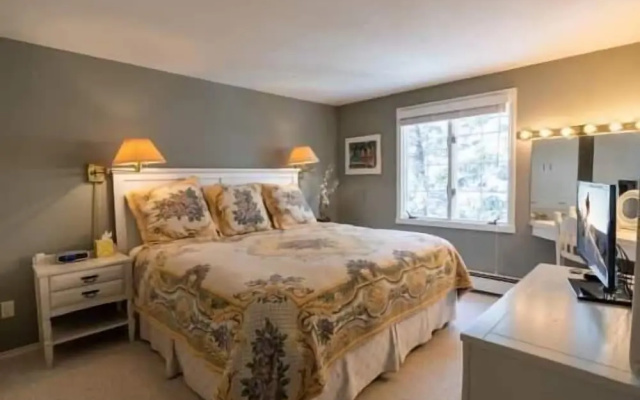 photo 3 of Vorlaufer Condos Short 3 Minute Walk to Vail Village and Gondola One by RedAwning