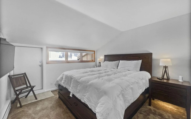 photo 4 of Vp211 Village Point 2 Bedroom Condo by RedAwning