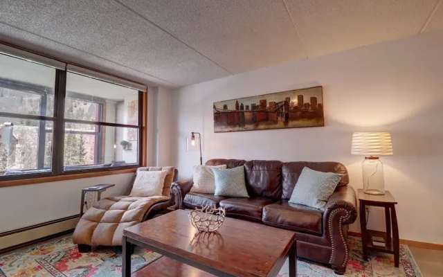 photo 4 of Vs348 Village Square 1 Br 1 Ba 1 Bedroom Condo by RedAwning