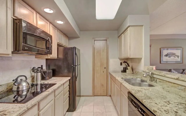photo 5 of Spacious Condo in the Heart of Center Village - Pet Friendly - VS367 by Redawning