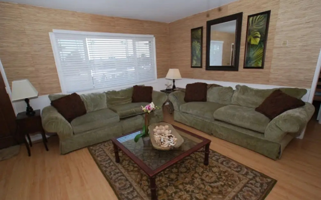 photo 3 of W Balboa 1 (68257) - 4 Br townhouse by RedAwning