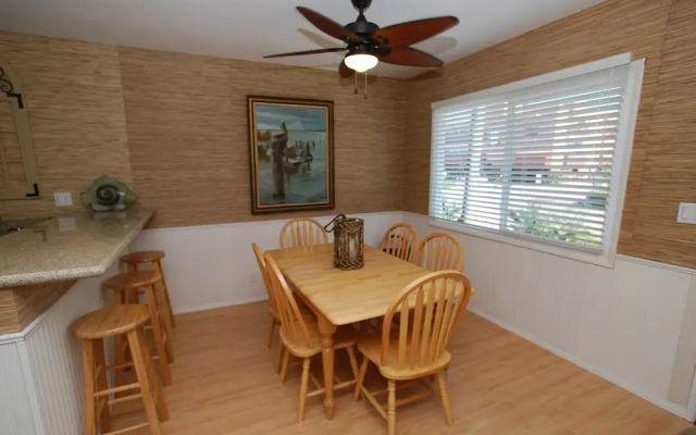 photo 4 of W Balboa 1 (68257) - 4 Br townhouse by RedAwning