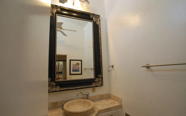 photo 5 of W Balboa 4 (68108) - 2 Br apts by RedAwning