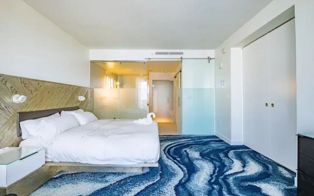 photo 4 of W Residences Luxury Suites Across from Fort Lauderdale Beach
