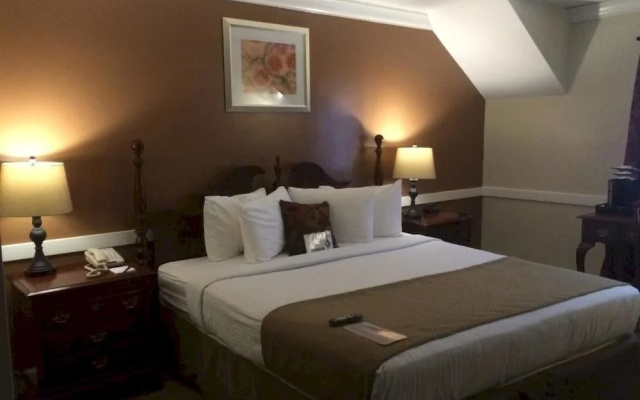 photo 2 of Wachusett Village Inn