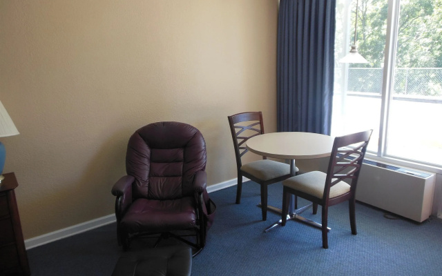 photo 2 of Wagner Inn