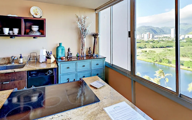 photo 5 of Waikiki Getaway - Studio Condo