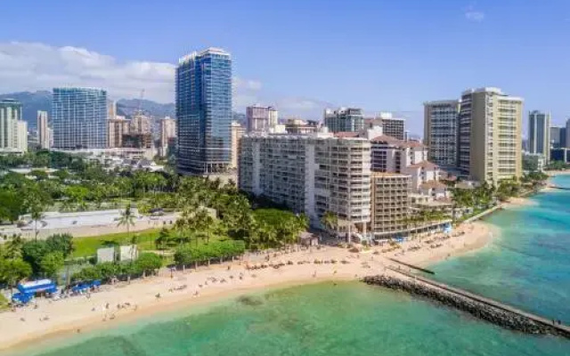 photo 5 of Waikiki Shore 305 (beachfront/balcony)
