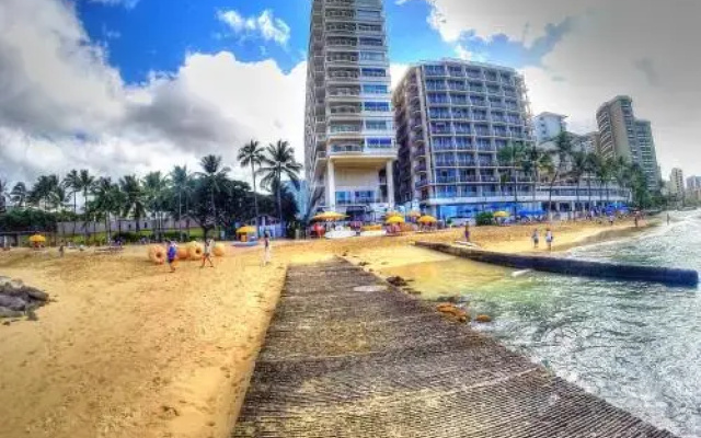 photo 4 of Waikiki Shore 515 Beachfront & Upgrade