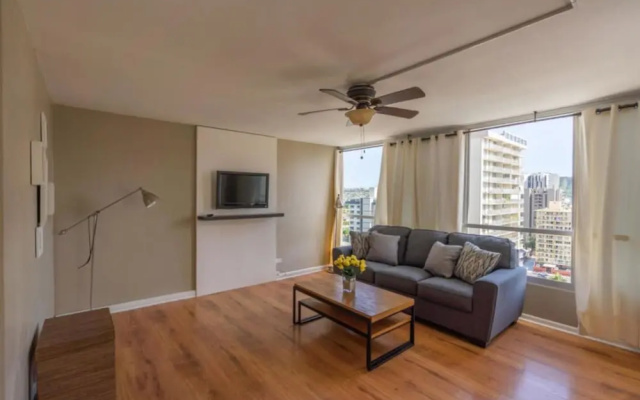 photo 2 of Waikiki Townhouse #1604