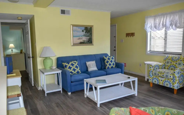 photo 2 of Waipani D14 by Seaside Vacations