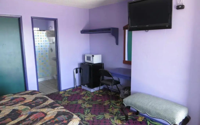 photo 4 of Walden Motel