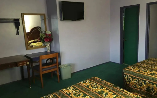 photo 5 of Walden Motel