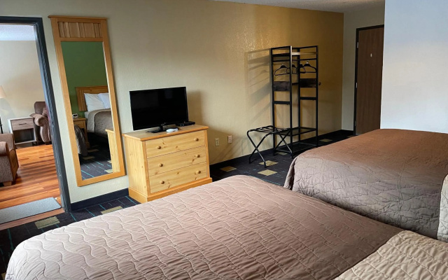 photo 3 of Walker Hotel