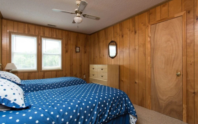 photo 4 of Wallace Lake House