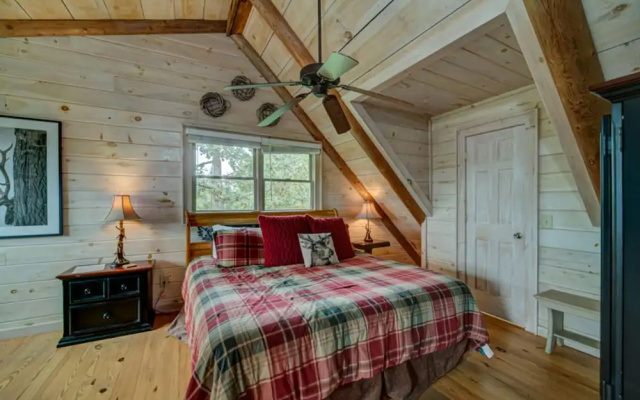 photo 5 of Wander In Lodge by Escape to Blue Ridge